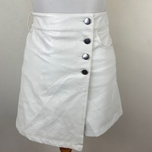 Fashion Nova Cardi White faux Leather Skort size Xl